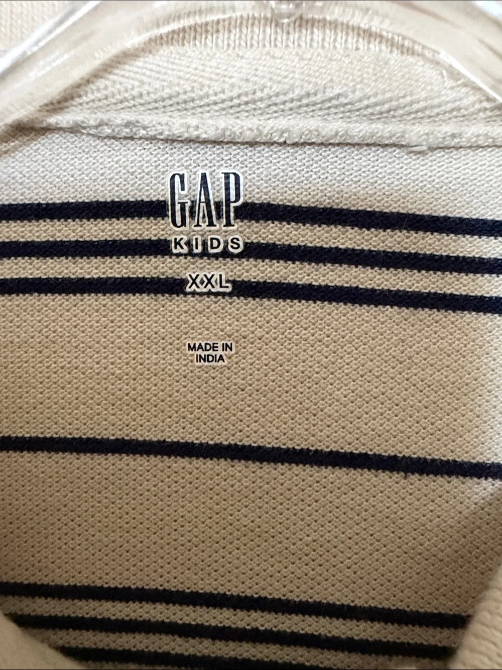GAP short sleeve